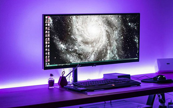 Intel开发低功耗显示技术，笔记本最长可续航28小时