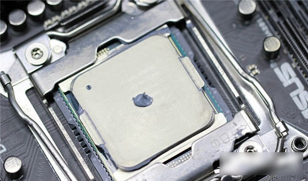 CPU怎么涂硅脂散热最好?CPU涂抹硅脂方法对比